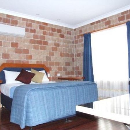 Golfers Inn Tenterfield Room photo