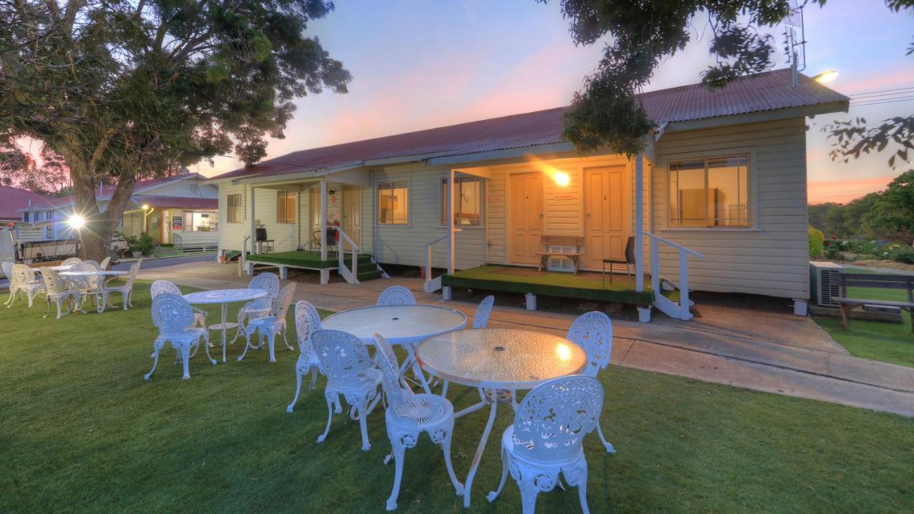 Golfers Inn Tenterfield Exterior photo